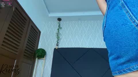 Snapshot of sandy_rivas chatting on 12.22.25 SAM online show from 12.22.25