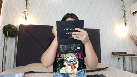 Snapshot of sandy_rivas chatting on 04.04.26 SAM online show from 04.04.26