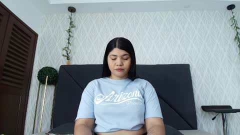 Snapshot of sandy_rivas chatting on 04.05.26 SAM online show from 04.05.26