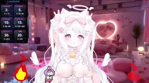 Snapshot of sandyluxury chatting on 09.24.25 Sandy online show from 09.24.25