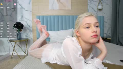 Sandy online show from 02.02.26