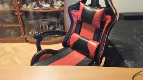 Snapshot of sandysun_shine chatting on 12.04.24 Sandy online show from 12.04.24