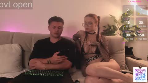 Snapshot of sansa_mur chatting on 07.28.26 Sansa and Alex online show from 07.28.26