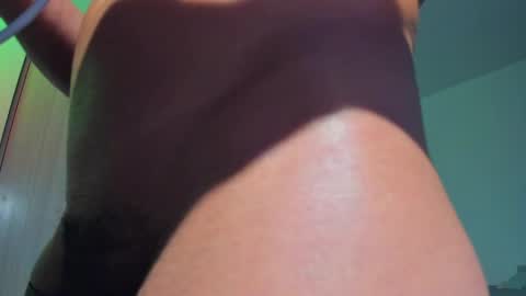 Snapshot of santi__ferrer chatting on 04.21.26 Santi Ferrer online show from 04.21.26