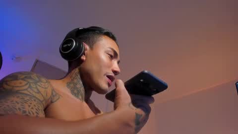 Snapshot of santi__ferrer chatting on 06.02.26 Santi Ferrer online show from 06.02.26