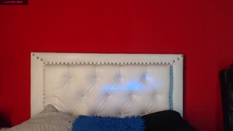 Snapshot of santi_fabulous chatting on 12.30.24 santi_fabulous online show from 12.30.24