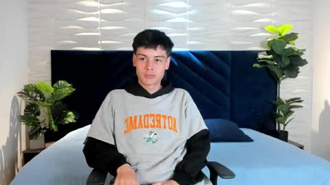Santi  online show from 05.03.26