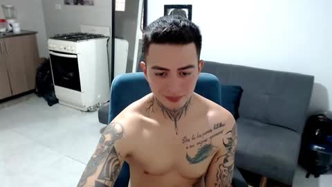 Snapshot of santi_ss chatting on 12.03.25 santi_ss online show from 12.03.25