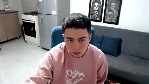 Snapshot of santi_ss chatting on 01.06.26 santi_ss online show from 01.06.26