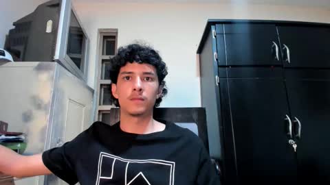 santi_twink19 online show from 02.03.26