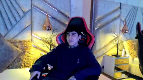 SantiAbader online show from 11.19.25