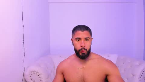 santiago_huntt online show from 01.18.25