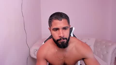 santiago_huntt online show from 02.26.25