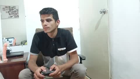 Santiago Ibrahim online show from 02.20.25