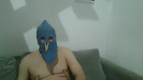 Snapshot of santiagorodriguezxxx chatting on 12.22.24 santiagorodriguezxxx online show from 12.22.24