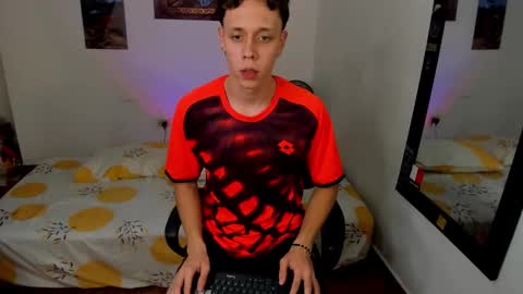 Julius Novachrono  online show from 02.03.26