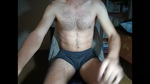 Santiago online show from 02.04.25