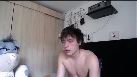 Snapshot of santii_rose chatting on 01.10.26 Santii online show from 01.10.26