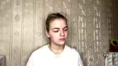 Snapshot of santinalabonne chatting on 07.21.26 Rina online show from 07.21.26