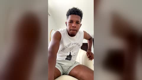 Snapshot of santos854237 chatting on 04.16.26 The toy online show from 04.16.26