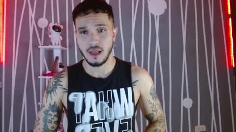 Santy Torres online show from 02.18.25