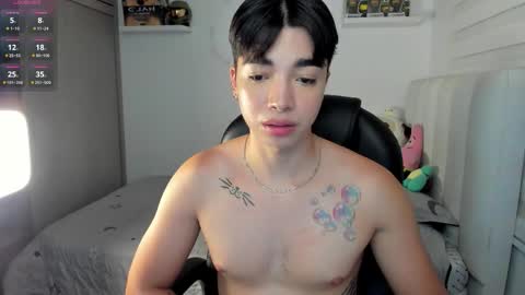 Mr. Santiago online show from 11.28.25