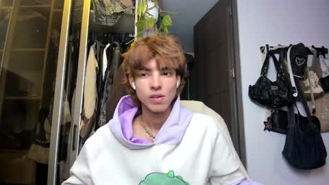 kitty online show from 02.04.25