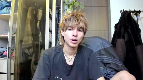 kitty online show from 02.16.25