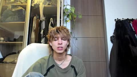 kitty online show from 02.19.25