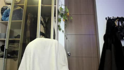 kitty online show from 03.04.25