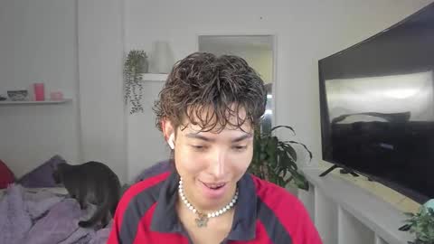 kitty online show from 11.22.25