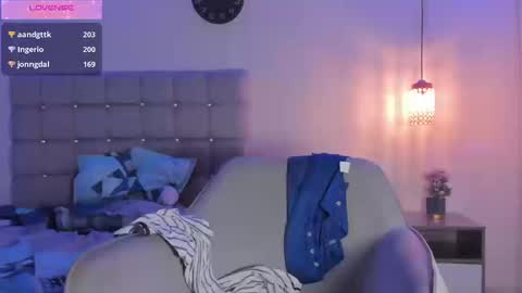 Snapshot of santy_stump chatting on 09.12.25 santy_stump online show from 09.12.25