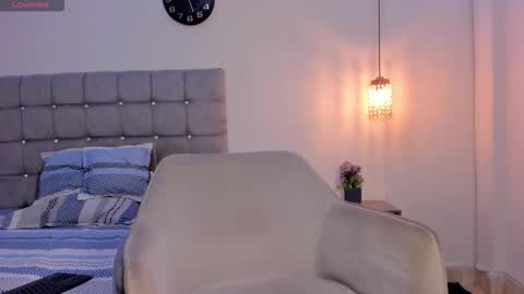 Snapshot of santy_stump chatting on 10.08.25 santy_stump online show from 10.08.25