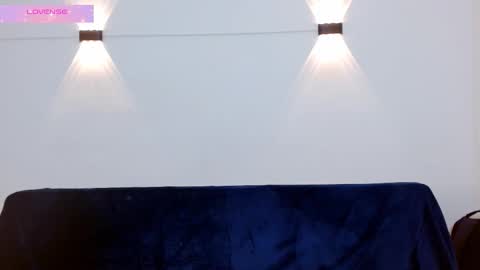 Snapshot of santy_stump chatting on 10.13.25 santy_stump online show from 10.13.25