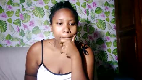 Snapshot of sanyah513 chatting on 06.01.26 sanya online show from 06.01.26