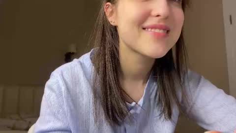 Snapshot of saphirree chatting on 02.13.26 Anny online show from 02.13.26