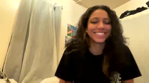 sapphire online show from 12.04.25