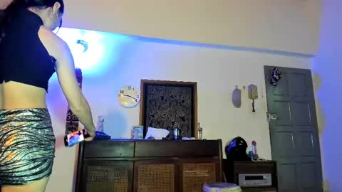 Sara online show from 02.21.25