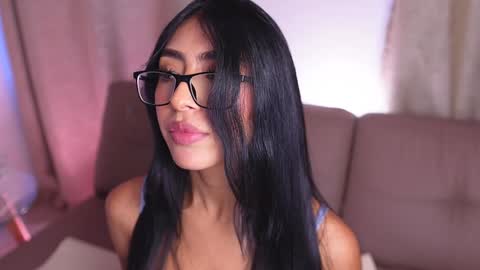 Sara  online show from 01.27.25