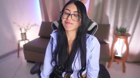 Sara  online show from 02.19.25