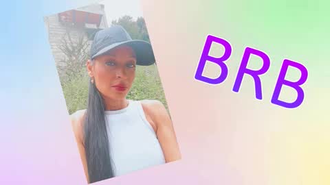 Snapshot of sara_carmona chatting on 02.14.26 SARA online show from 02.14.26