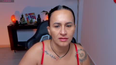 Snapshot of sara_charmy chatting on 07.04.26 online show from 07.04.26
