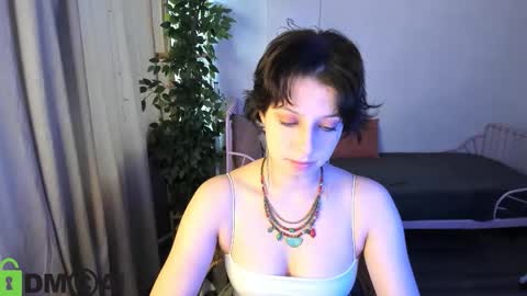 Sarah online show from 11.06.25