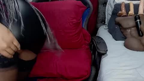 Sara Greyx online show from 02.03.25