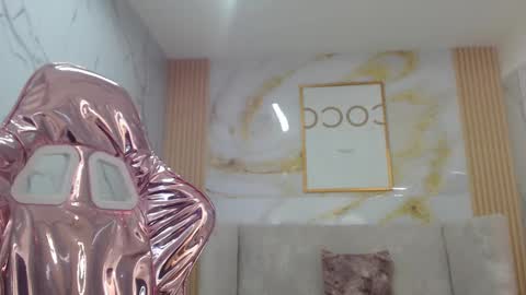 Snapshot of sara_lopez_s chatting on 09.29.25 Sara online show from 09.29.25