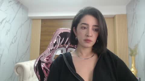 Snapshot of sara_lopez_s chatting on 03.31.26 Sara online show from 03.31.26