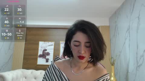 Snapshot of sara_lopez_s chatting on 04.11.26 Sara online show from 04.11.26