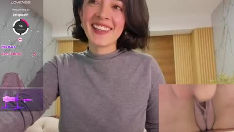 Snapshot of sara_lopez_s chatting on 05.16.26 Sara online show from 05.16.26
