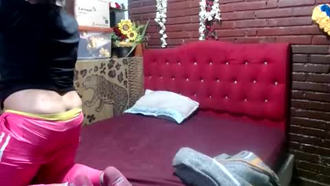 Sara love online show from 04.19.26