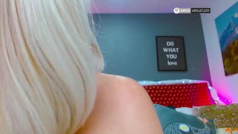 katiasupreme online show from 04.12.26